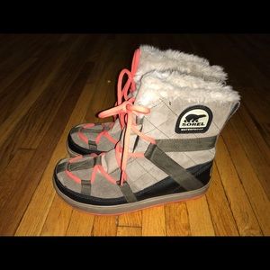Sorel waterproofs boots
